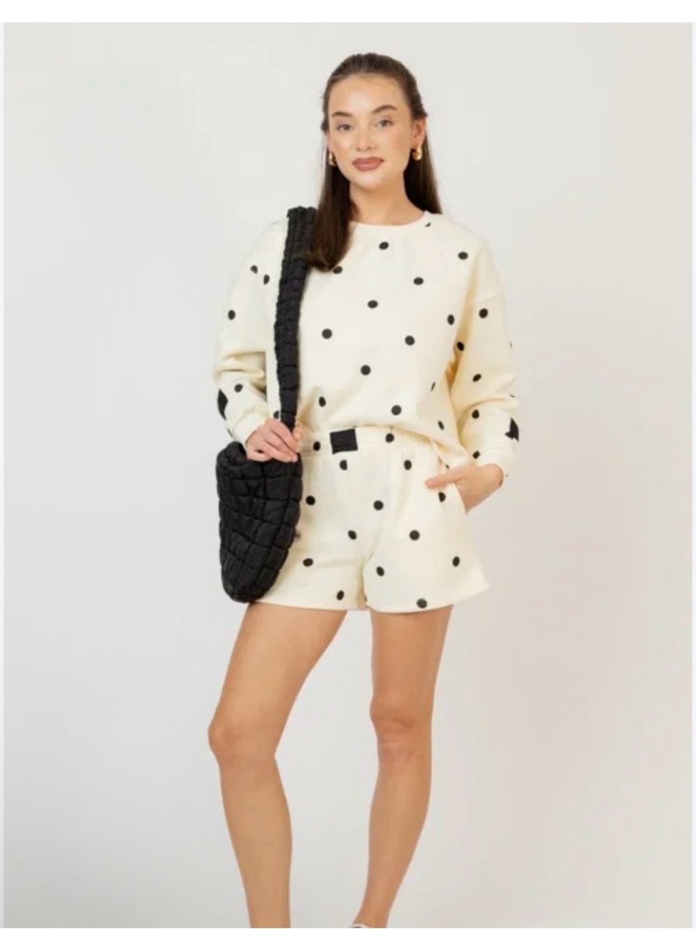 Cream Polka Dot High-Waist Women's Shorts and sweatshirt